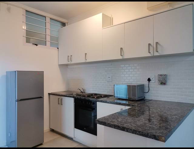 1 BEDROOM FLAT TO LET IN GLENWOOD